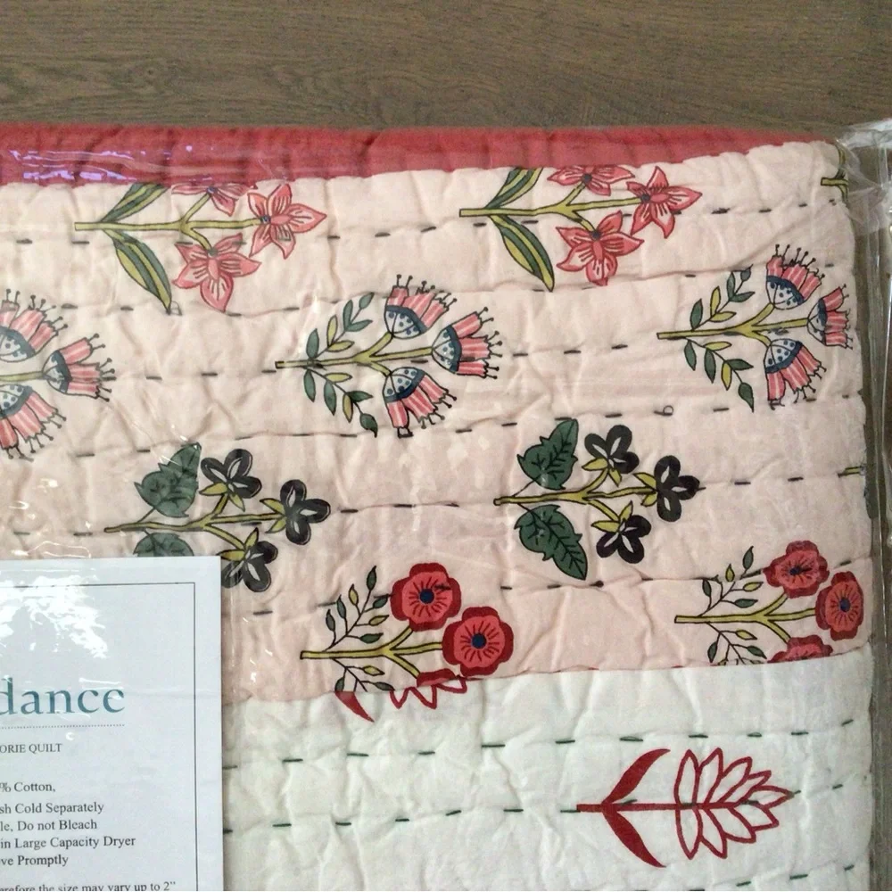 New Sundance Catalog Queen Marjorie Quilt
